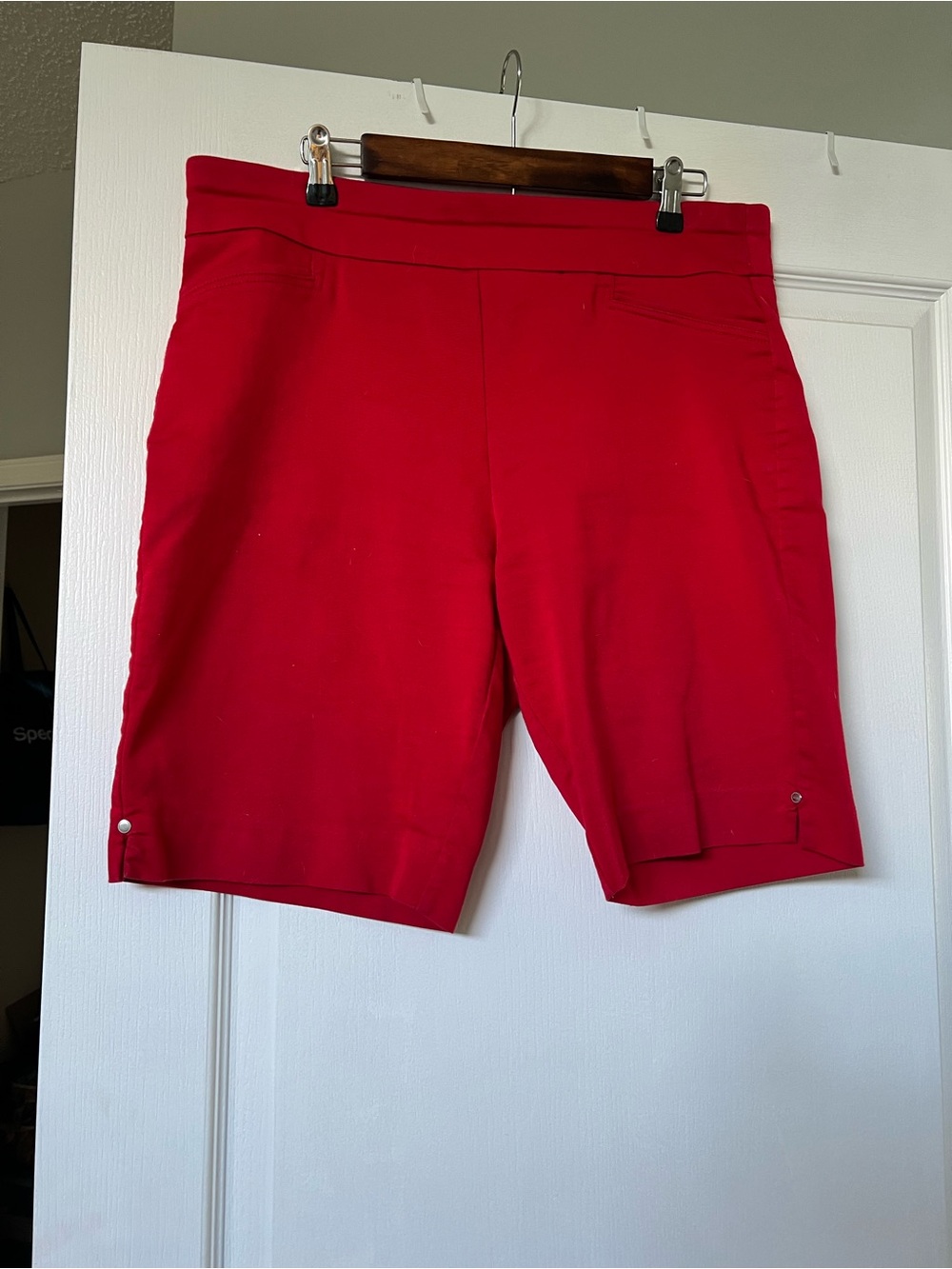 Anne Klein Red Tailored Bermuda Shorts